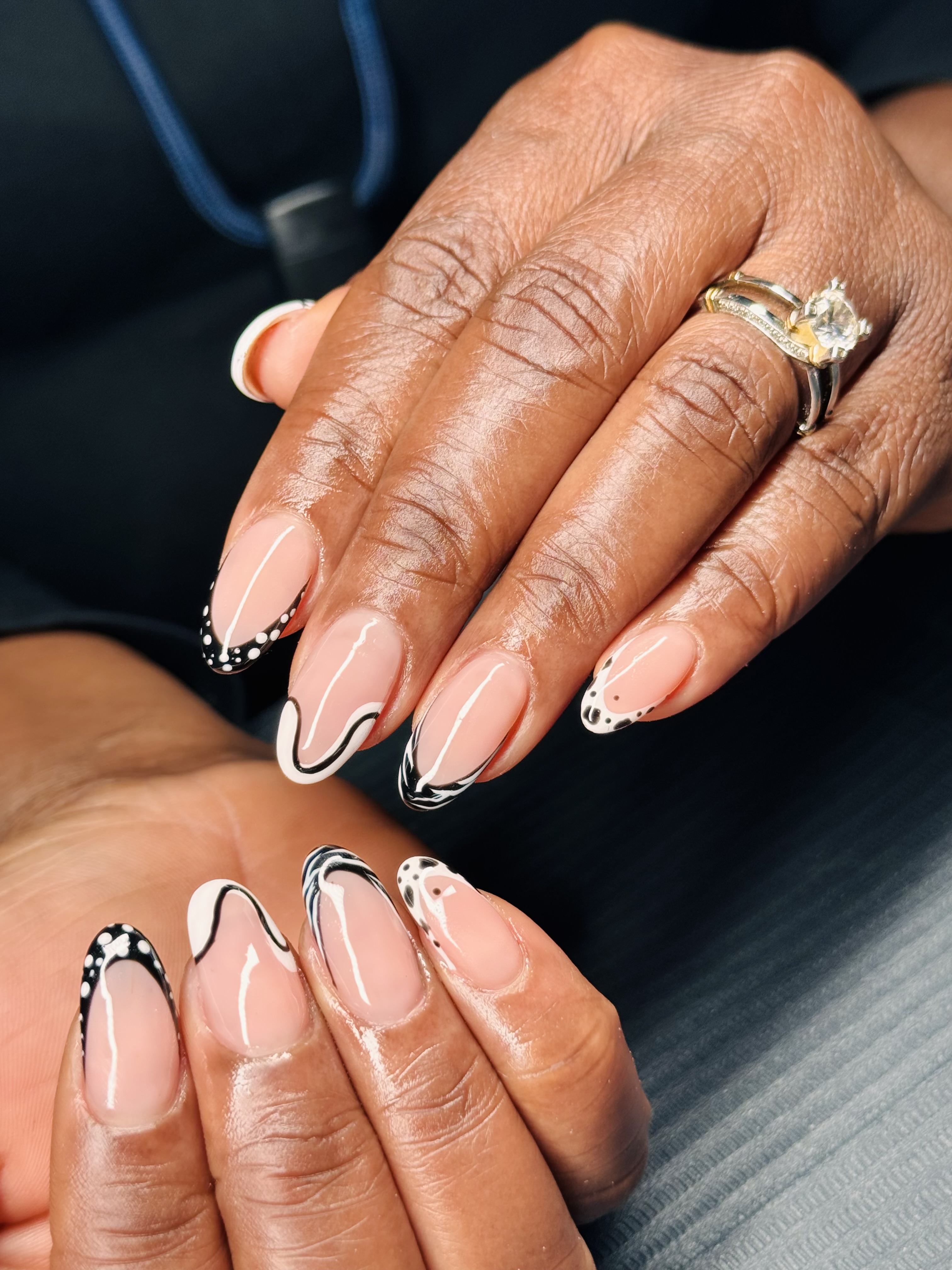 Acrylic + design